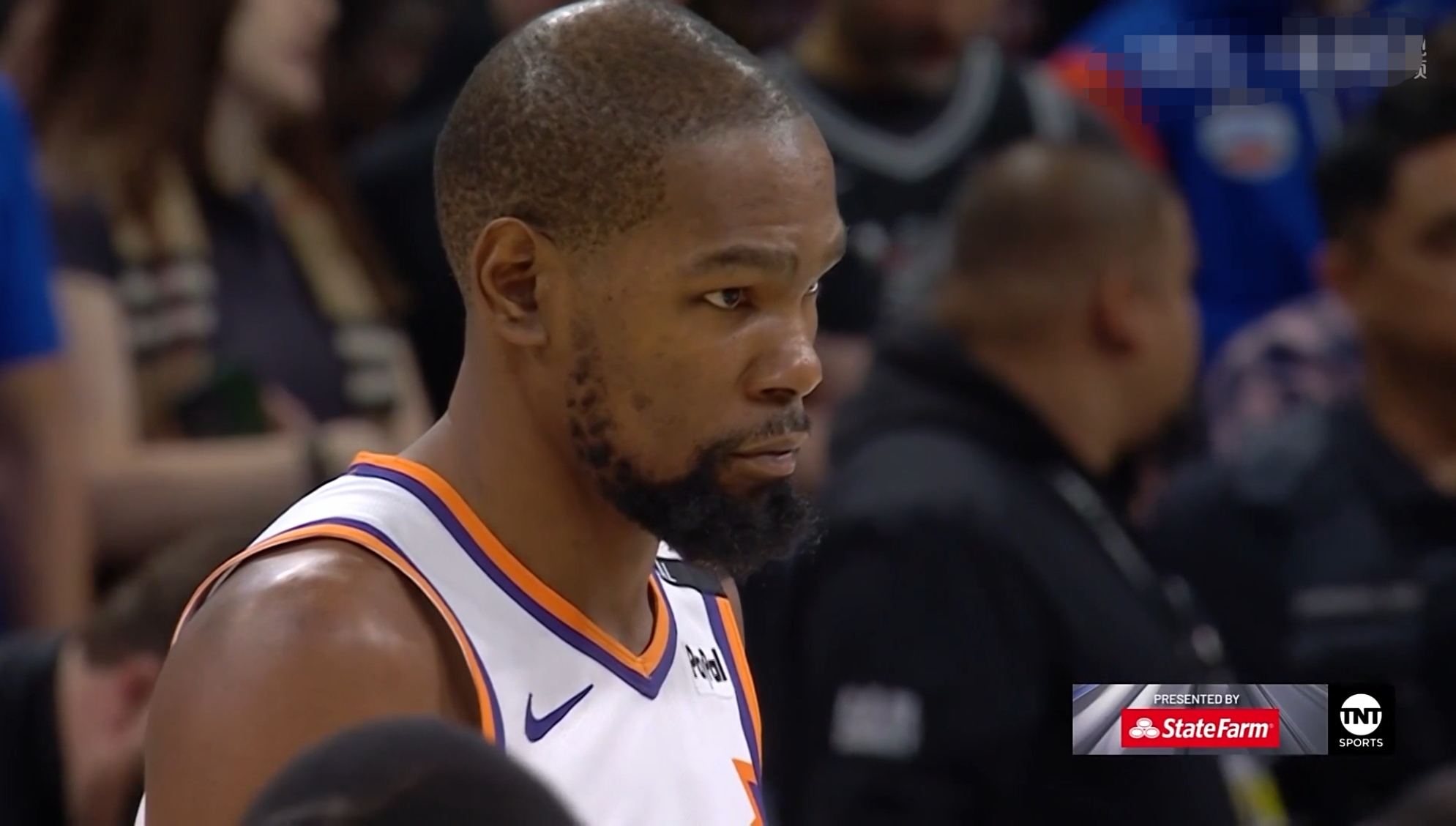 爱游戏APP-包含杜兰特重返赛场，重要助攻首场状态出色，塞尔维亚队观众沸腾！的词条